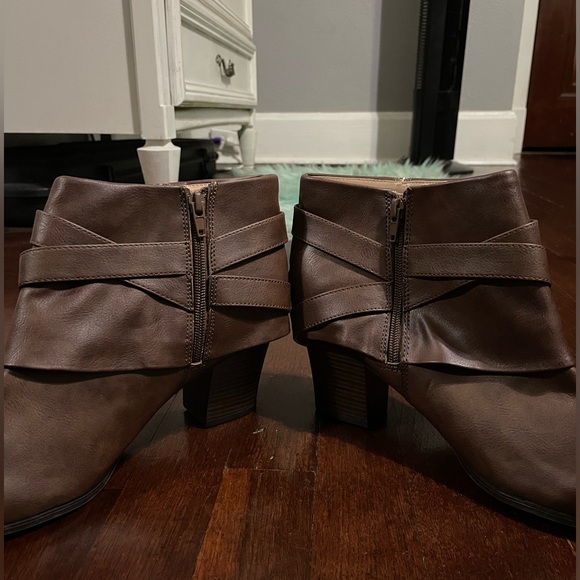Dark brown women’s ankle boots size 12 - Picture 3 of 10